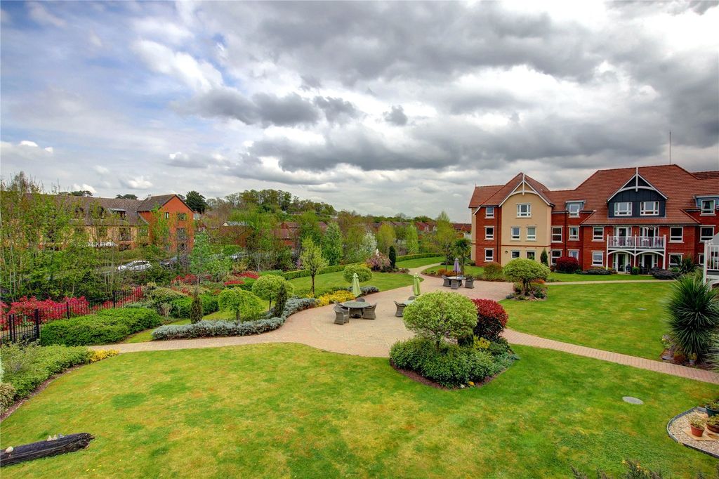 Additional image 14 of 2 bed flat for saleHanbury Road, Droitwich, Worcestershire WR9