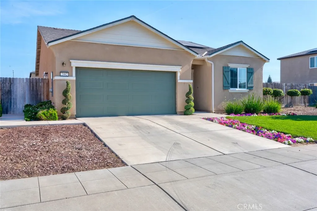 2082 Bidan Ave, Chowchilla, CA 93610 photo 2