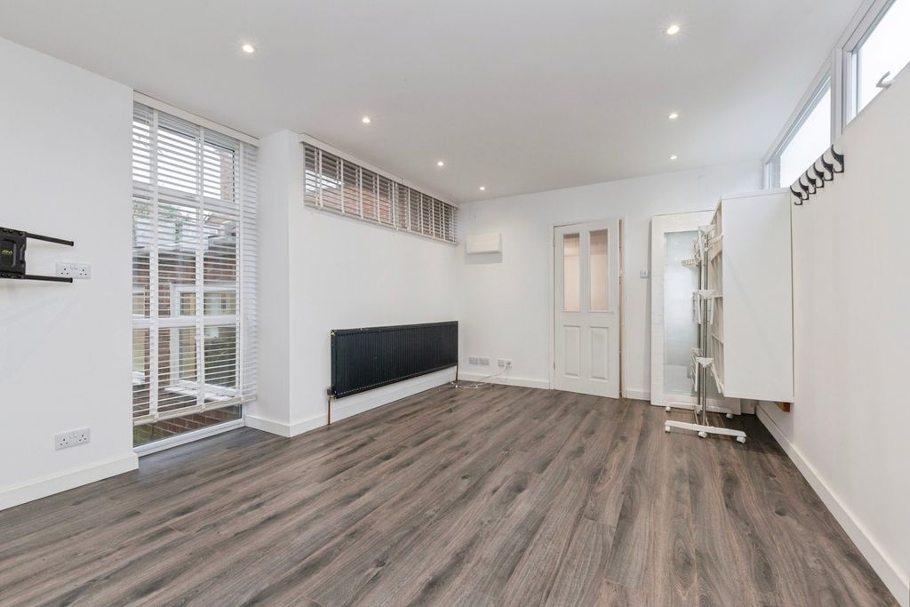 Additional image 4 of 3 bed detached house for saleWearside Drive, Durham, County Durham DH1