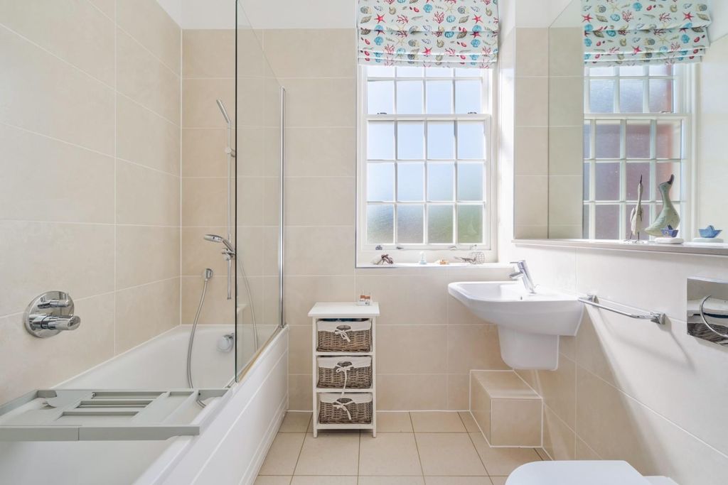 Additional image 11 of 2 bed flat for saleGlanville Way, Epsom KT19