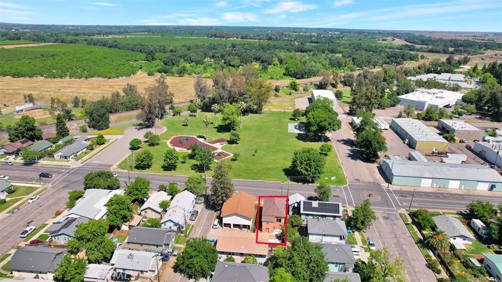 710 14 St, Marysville, CA 95901