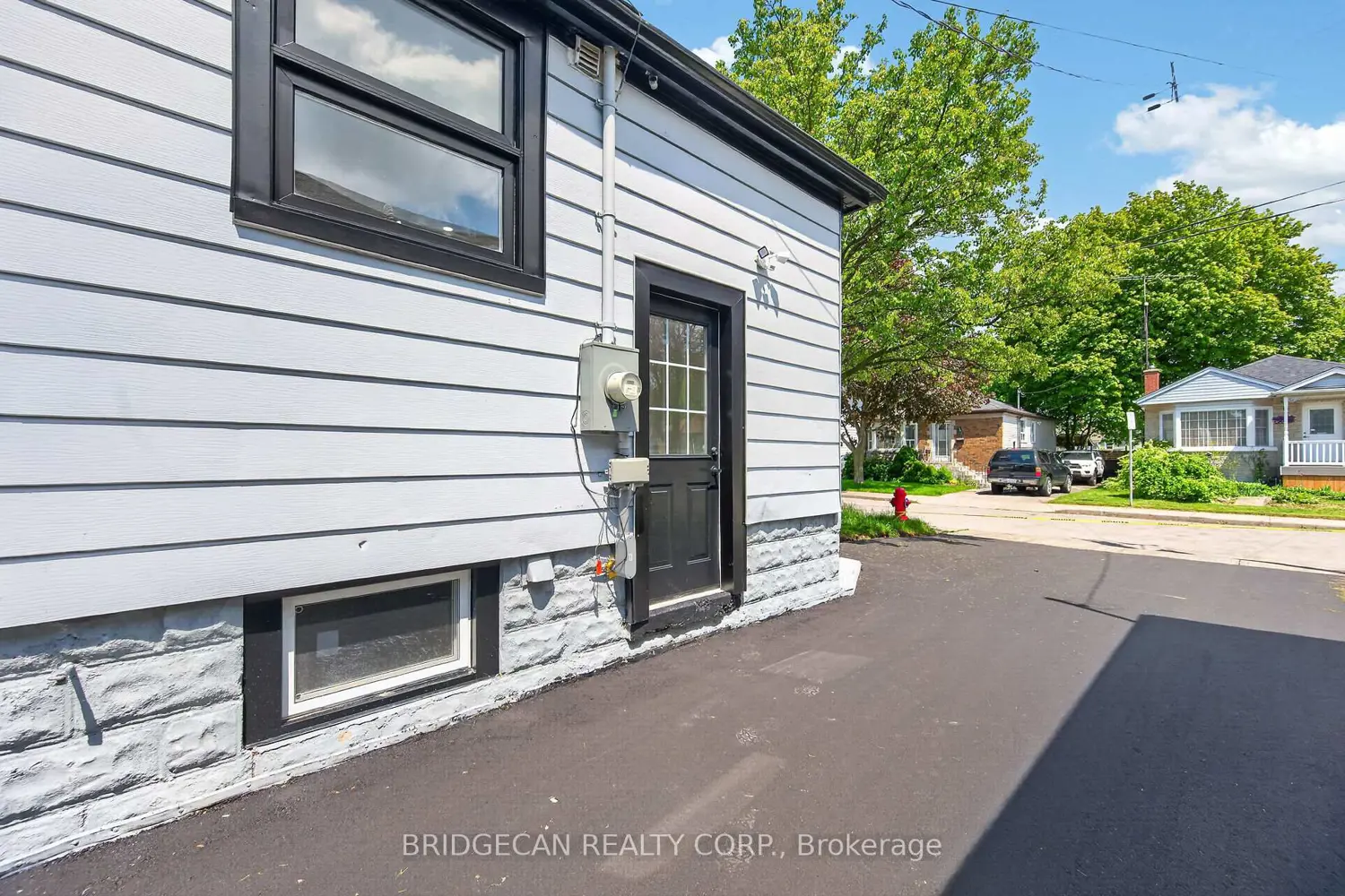Additional image 20 of 82 East 38Th Street