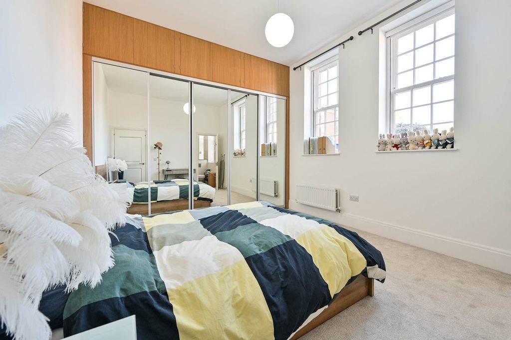Additional image 8 of 2 bed flat for saleGlanville Way, Epsom KT19