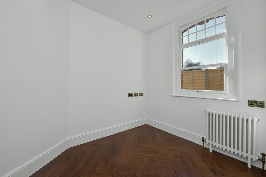 Additional image 8 of 6 bed detached house for saleBeauchamp Road, East Molesey, Surrey KT8
