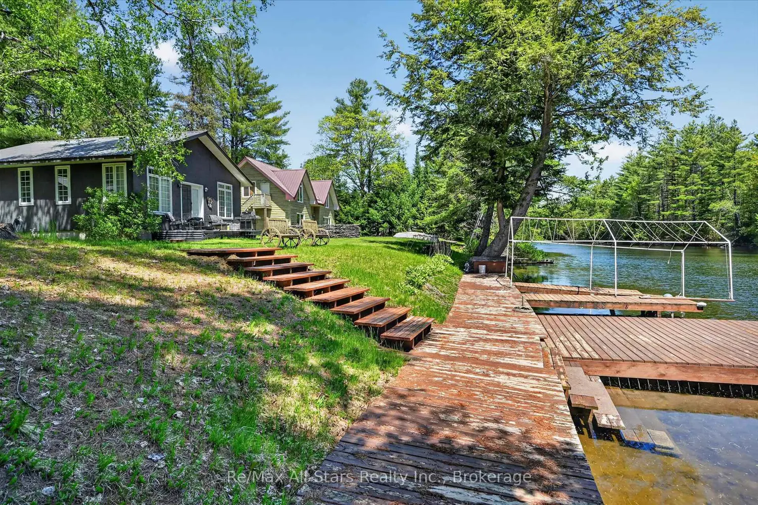 Additional image 8 of 24 Relax Avenue