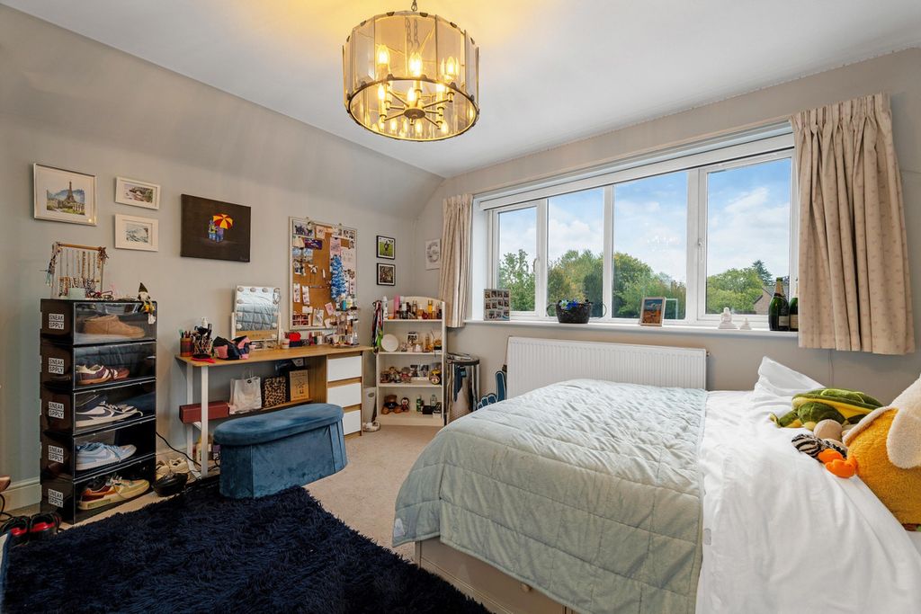 Additional image 16 of 5 bed detached house for saleVillage Road Thorpe Egham, Surrey TW20