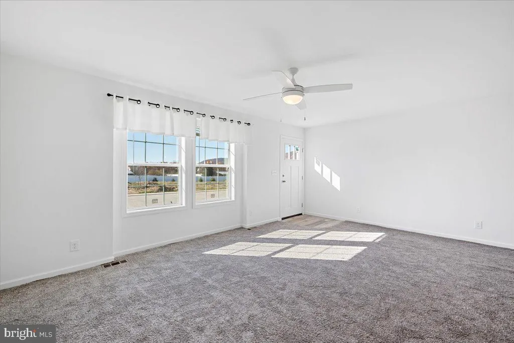 Additional image 7 of 1410 Heytesbury Road, Walnutport, PA 18088