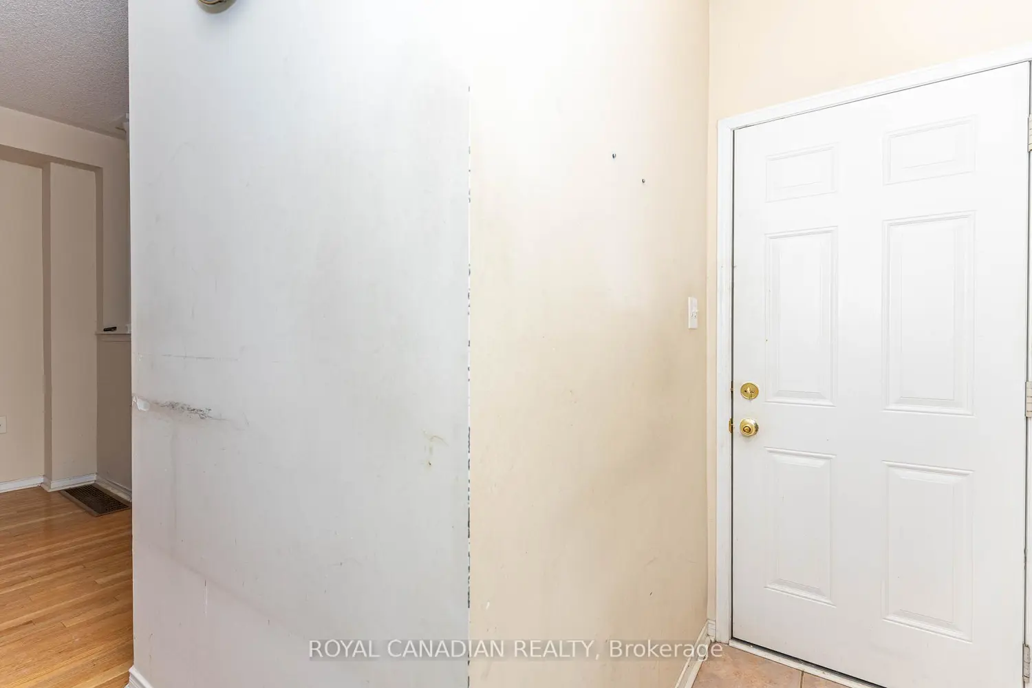 Additional image 5 of 101 Crystalview Crescent