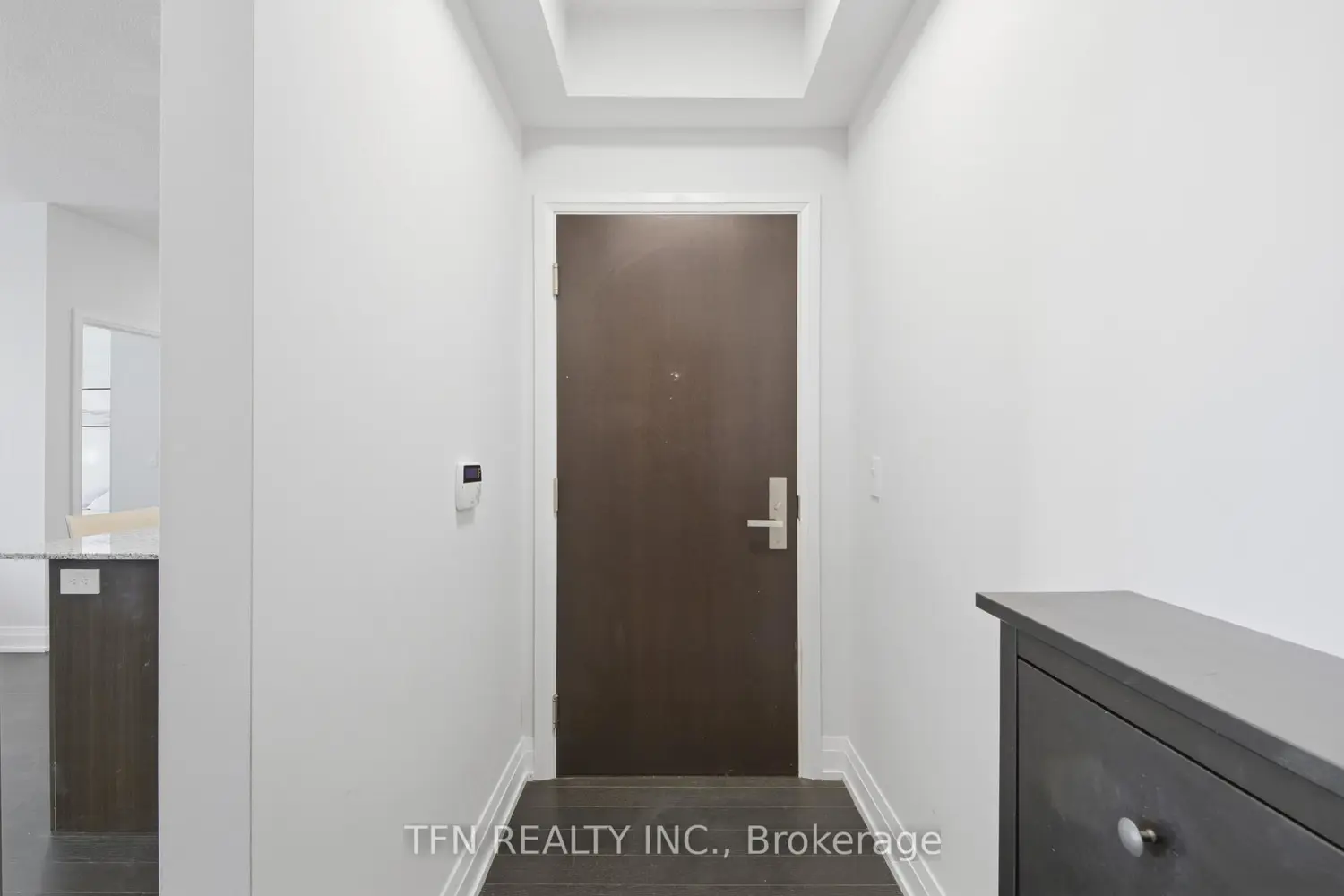 65 Speers Road 1501 photo 5