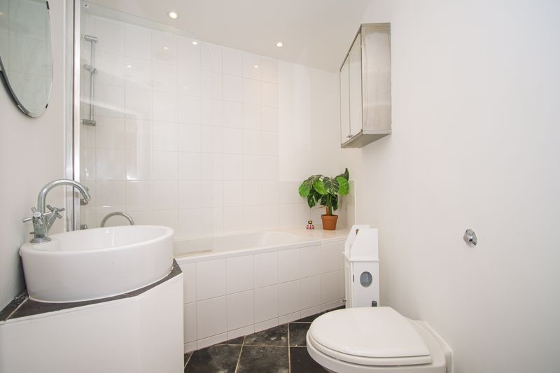 Additional image 6 of 2 bed flat for saleWoodland Hall, Woodland Place, Penarth CF64
