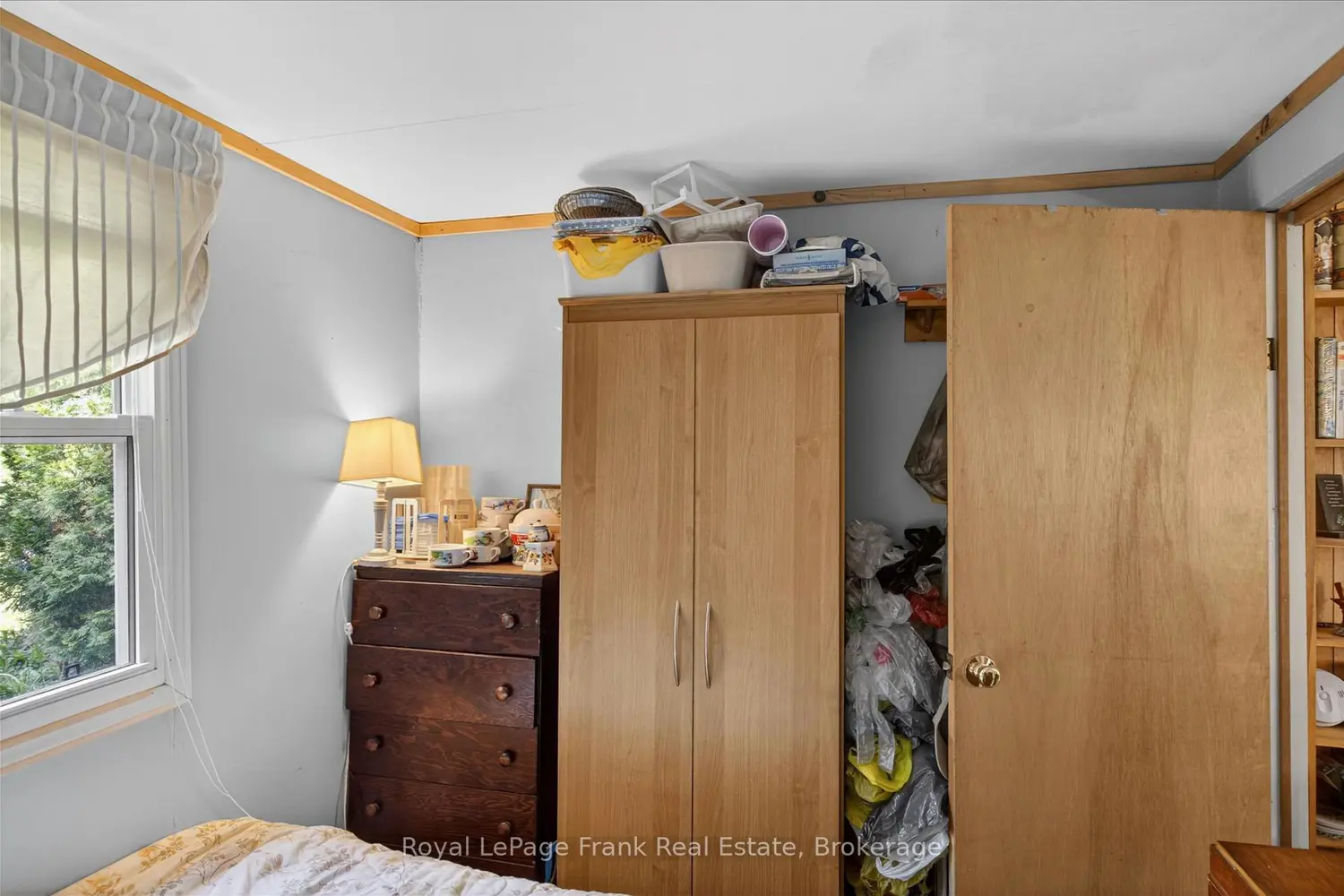 688 North Shore Drive photo 4