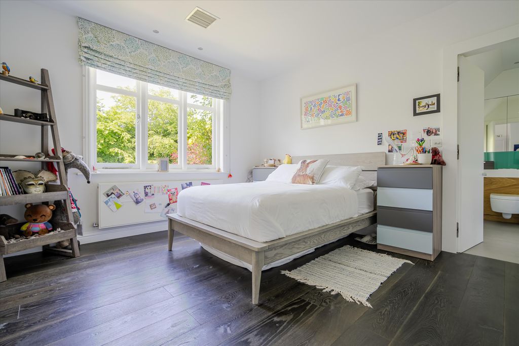 Additional image 19 of 5 bed detached house for saleCoopers Hill Lane, Englefield Green, Egham, Surrey TW20