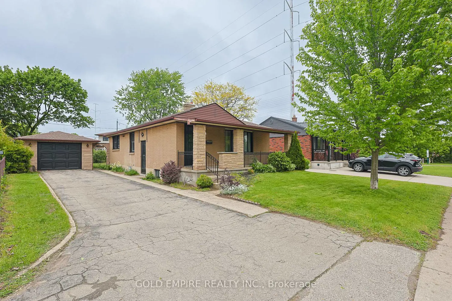 Additional image 2 of 54 Tweedsmuir Avenue