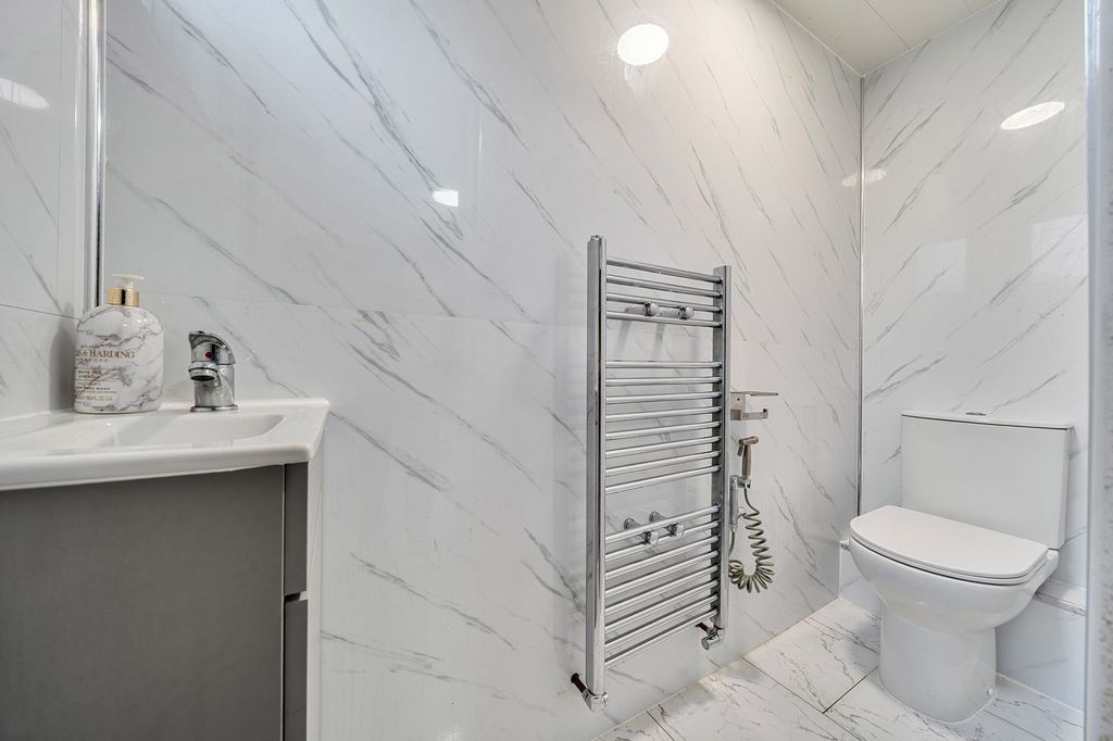 Additional image 8 of 3 bed semi-detached house for saleTwyford Road, Eastleigh SO50