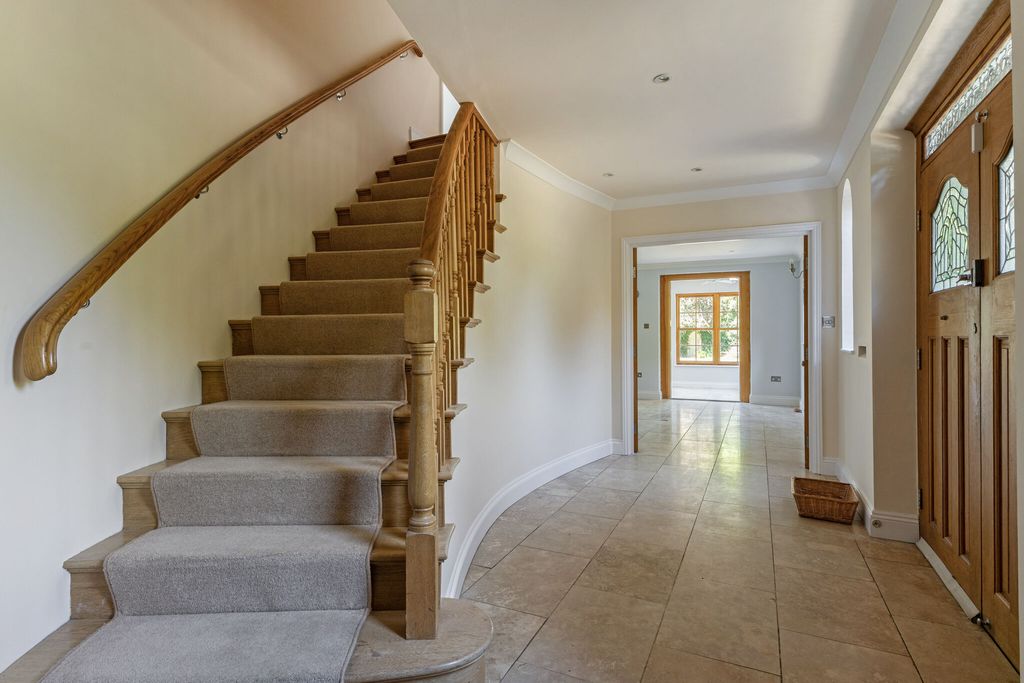 Additional image 4 of 5 bed detached house for saleNorthcroft Close, Egham TW20