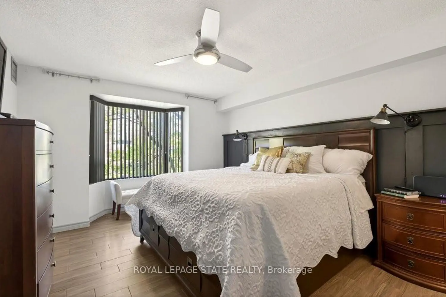 Additional image 6 of 165 Bold Street 403