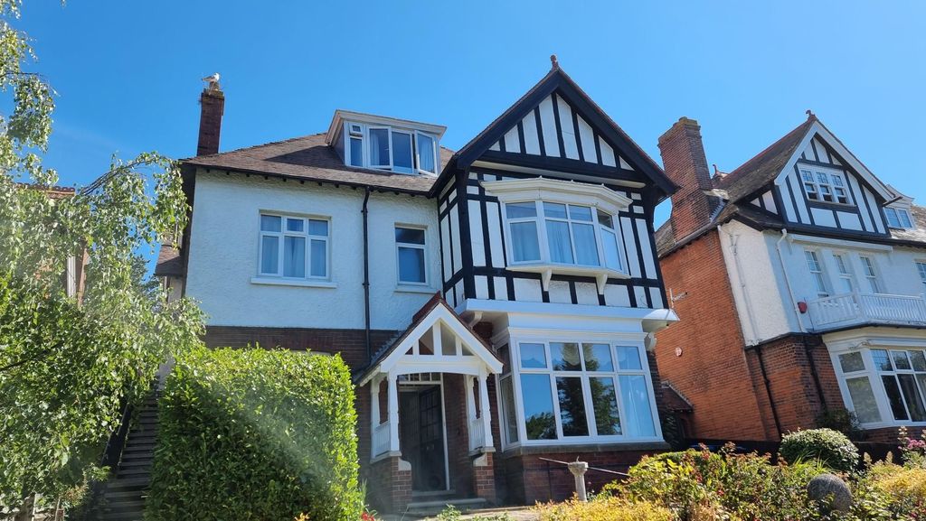 Additional image 3 of 6 bed detached house for saleCastle Avenue, Dover CT16