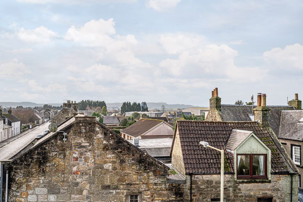 Additional image 19 of 2 bed flat for sale128 High Street, Kinross KY13