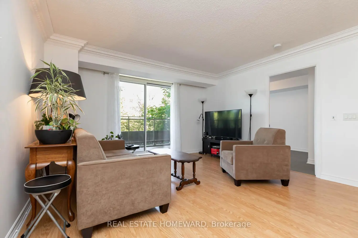 Additional image 2 of 1730 Eglinton Avenue 201