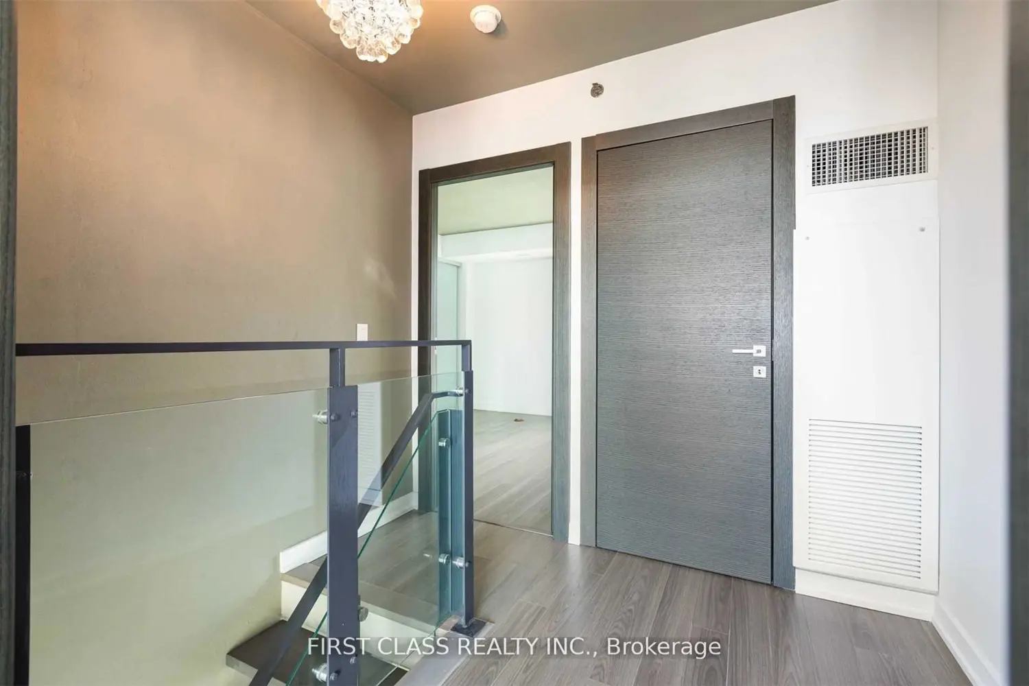 Additional image 11 of 220 George Street 907
