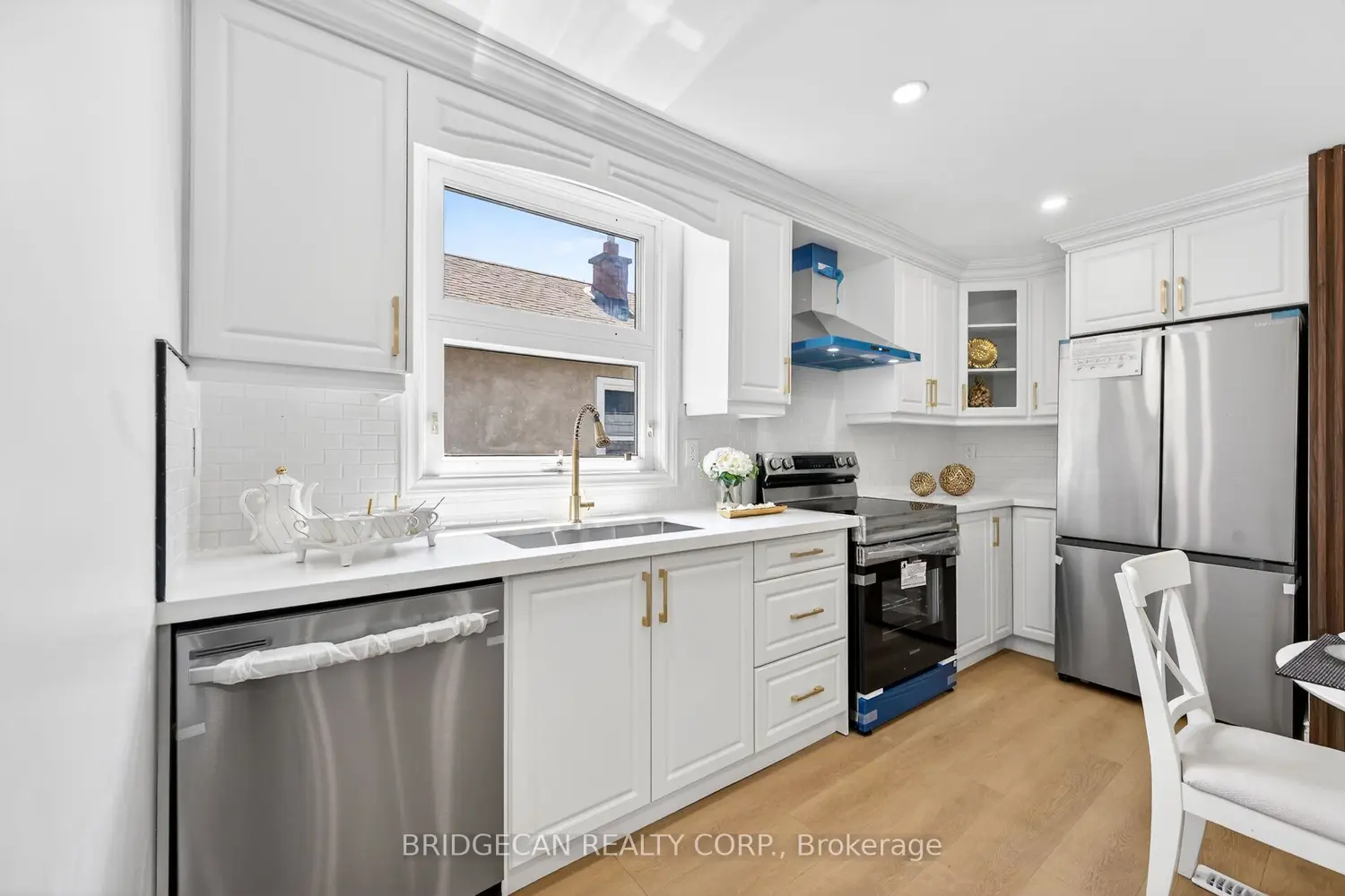 Additional image 2 of 82 East 38Th Street