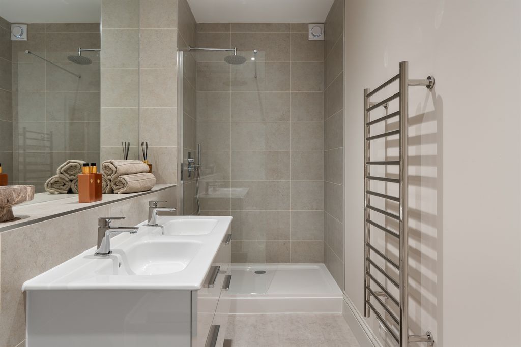 Additional image 8 of 2 bed flat for saleUpper Market Street, Eastleigh SO50