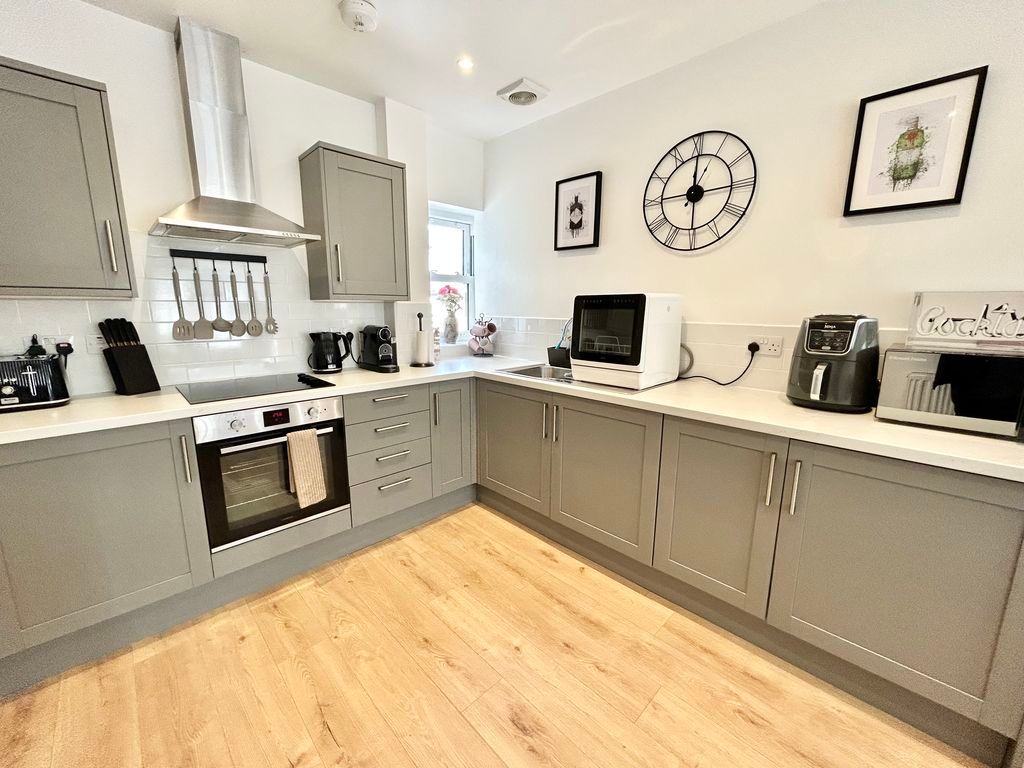 Additional image 2 of 1 bed flat for saleUnion Street, Dunstable LU6
