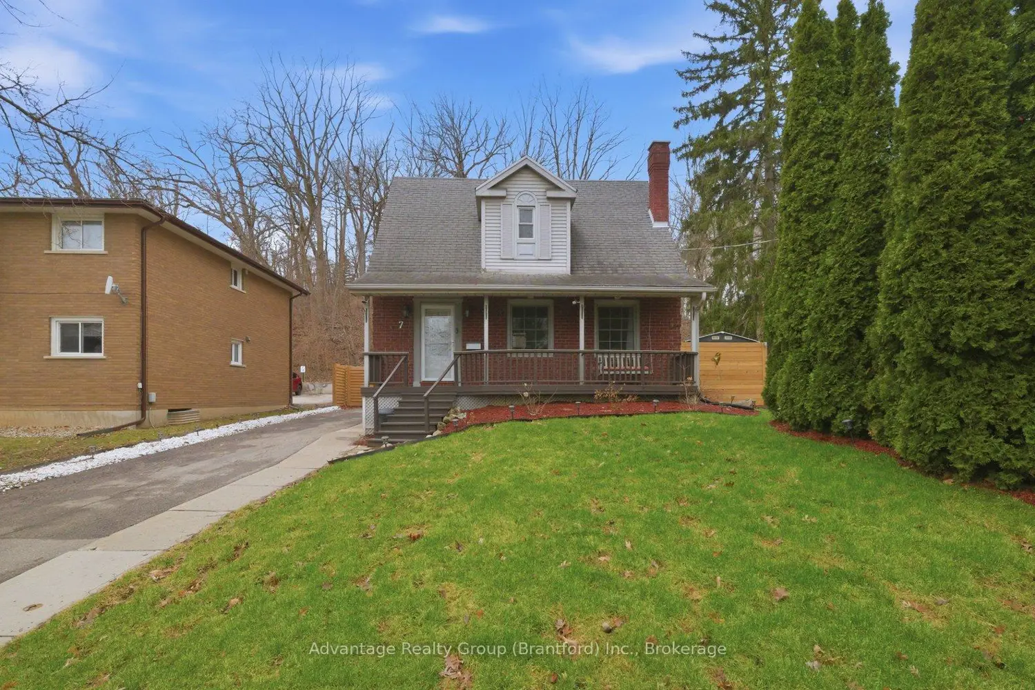 7 Barry Drive photo 2
