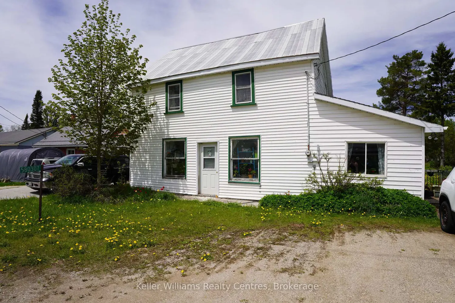 580307 Sideroad 60 photo 3