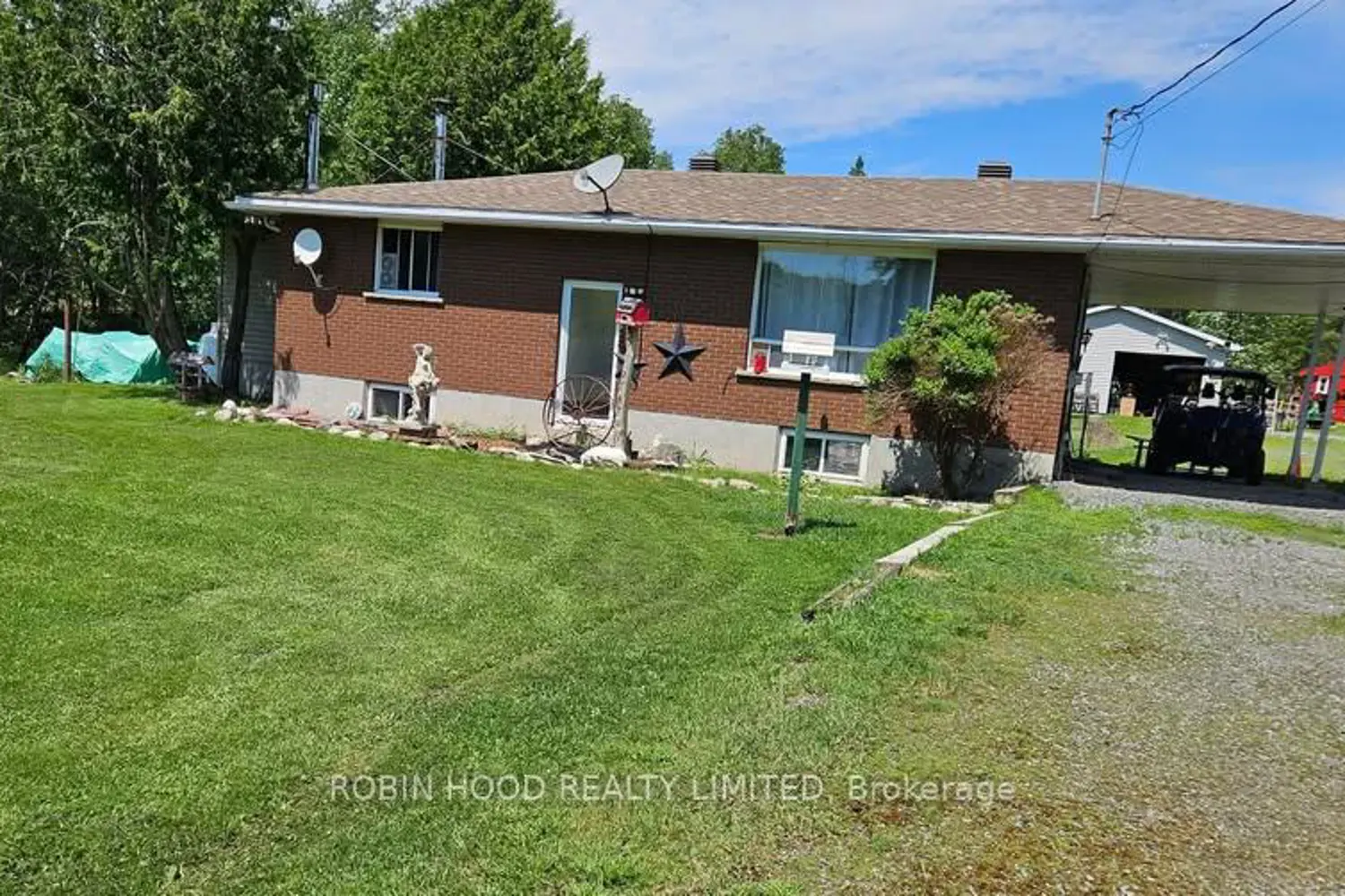 892 Secord Road photo 4
