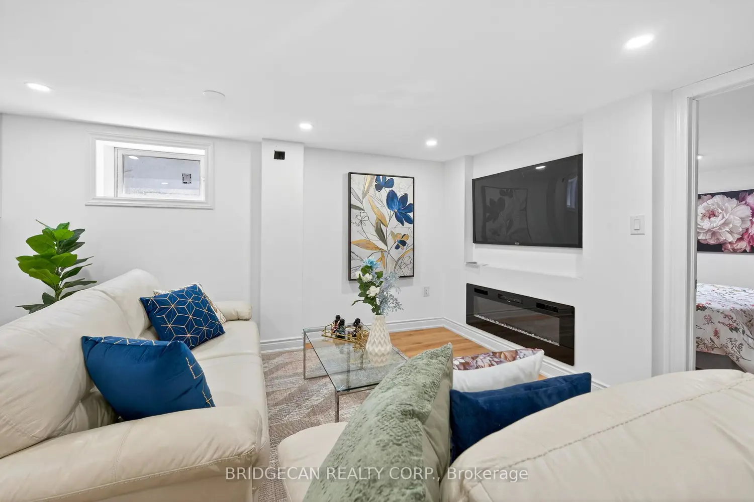 Additional image 19 of 82 East 38Th Street