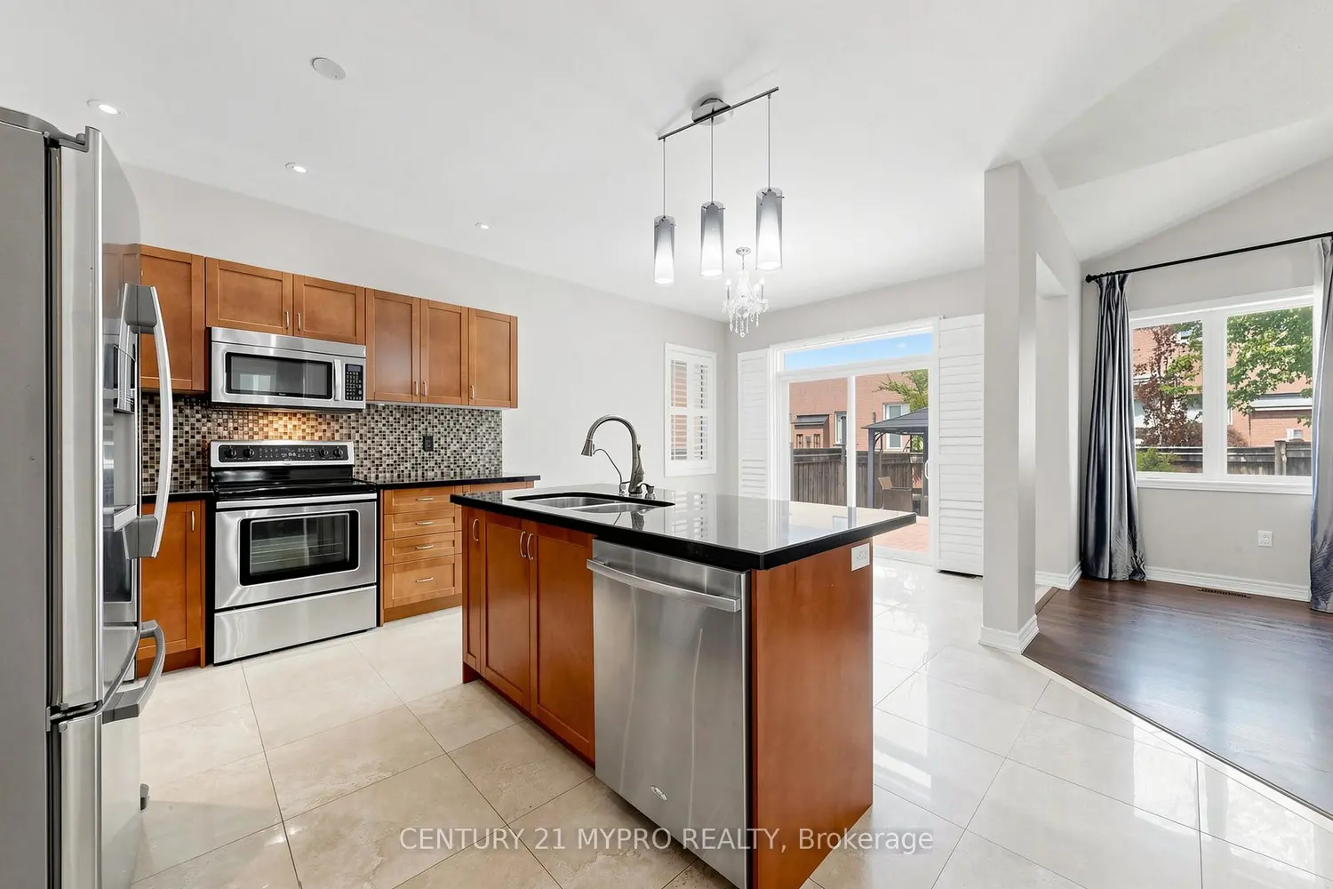 411 Golden Orchard Road photo 5