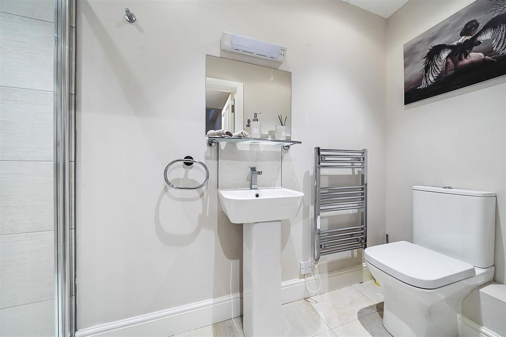 Additional image 16 of 2 bed flat for saleHigh West Street, Dorchester DT1