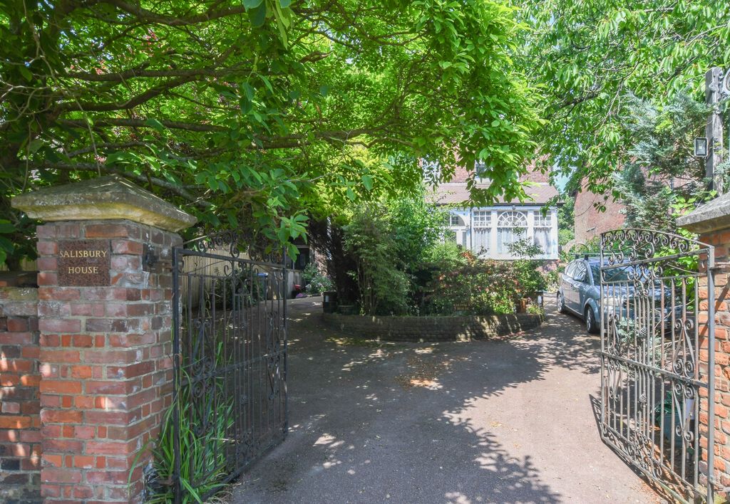 Additional image 2 of 6 bed detached house for saleSalisbury Road, Dover CT16