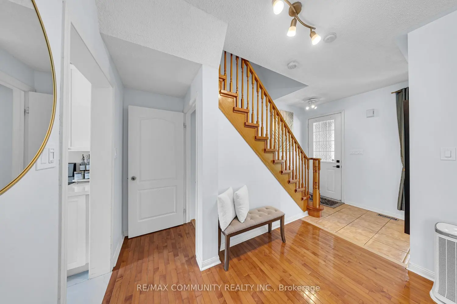 Additional image 9 of 65 White's Hill Avenue
