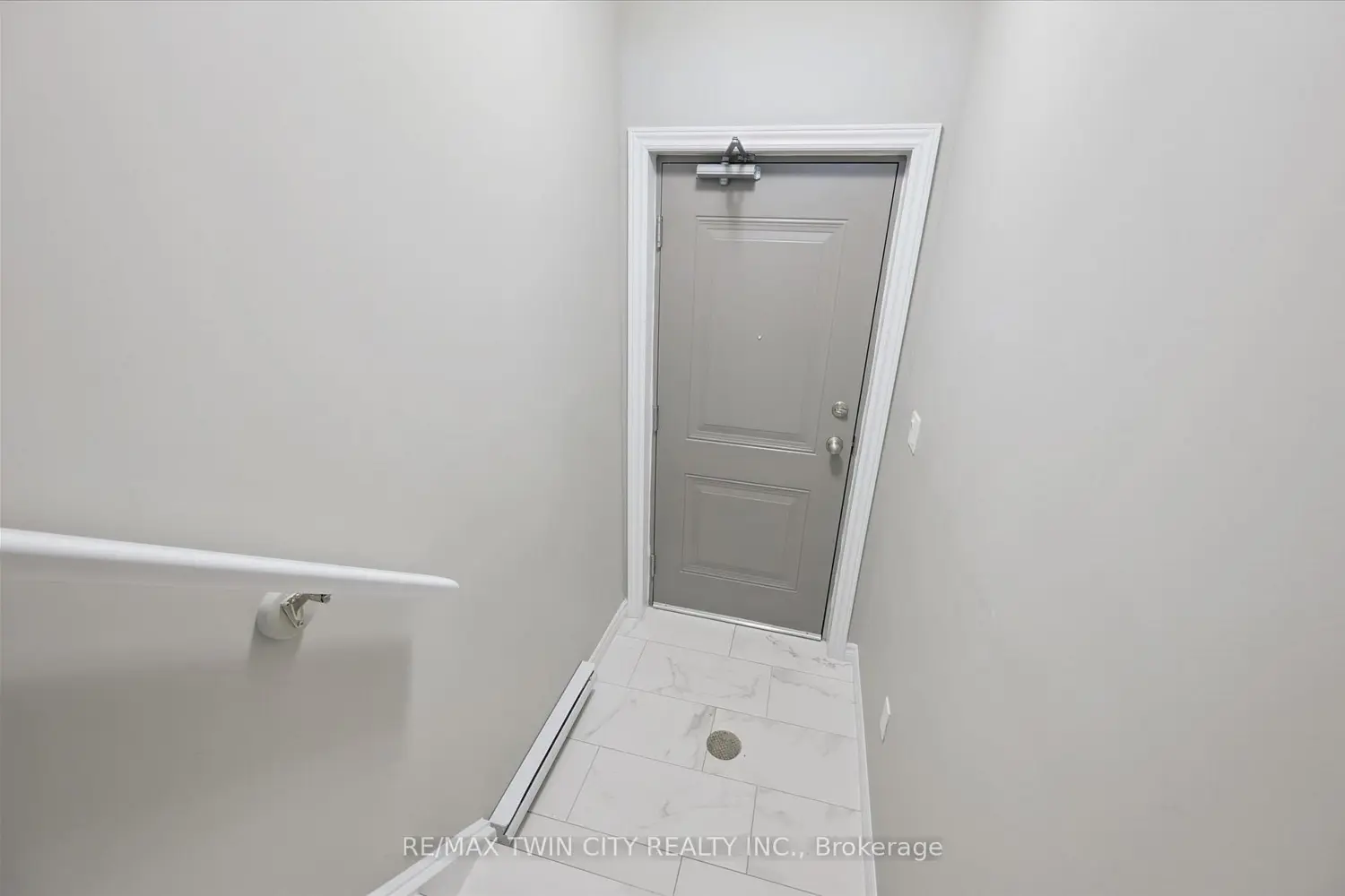 20 Lomond Lane photo 5