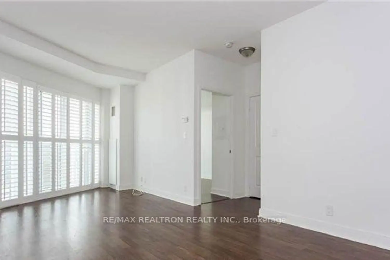 Additional image 10 of 60 Absolute Avenue 1502