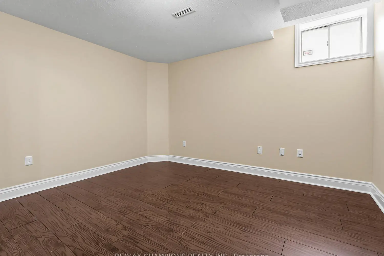 Additional image 16 of 1 Cluster Oak Place