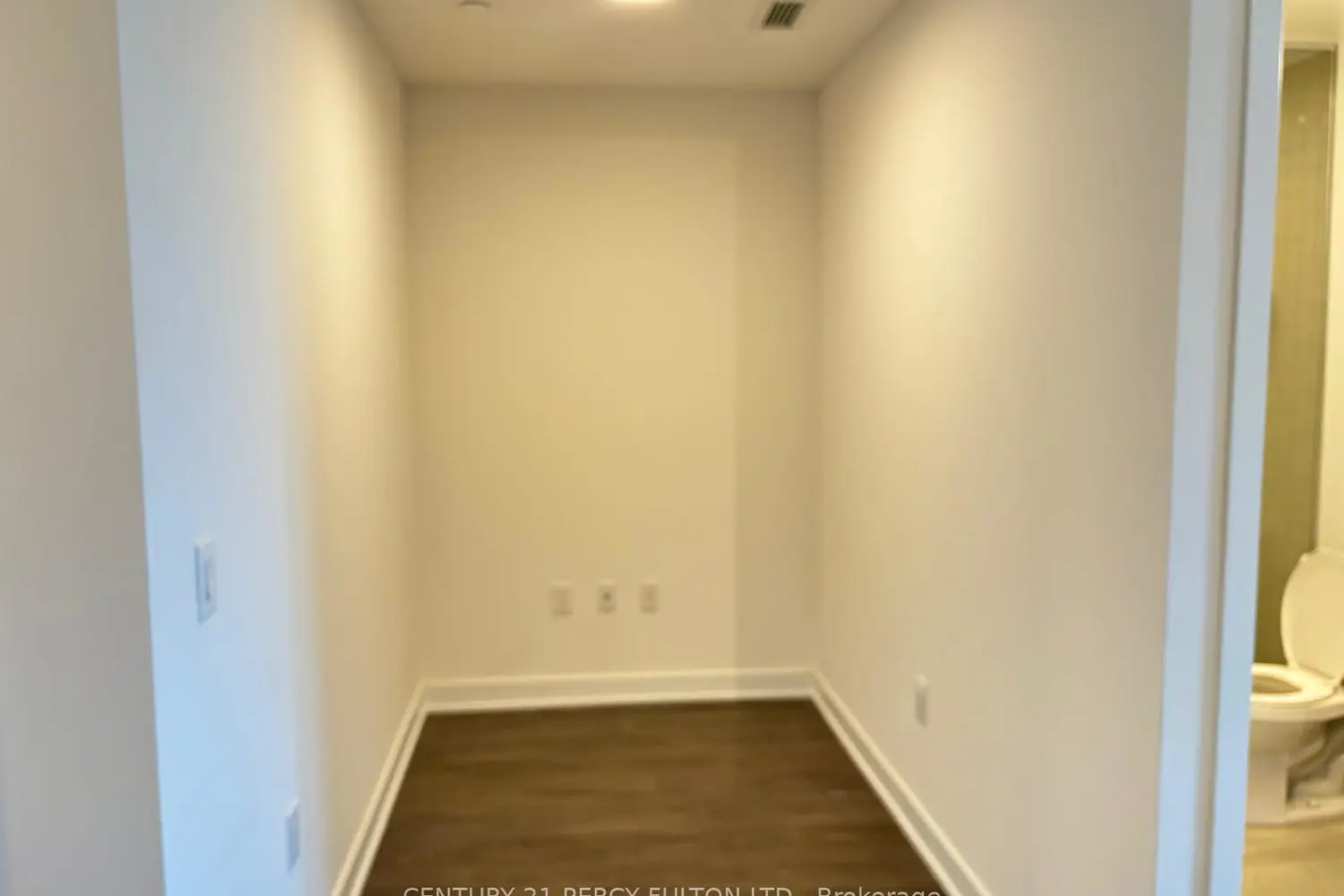 Additional image 4 of 130 River Street 501