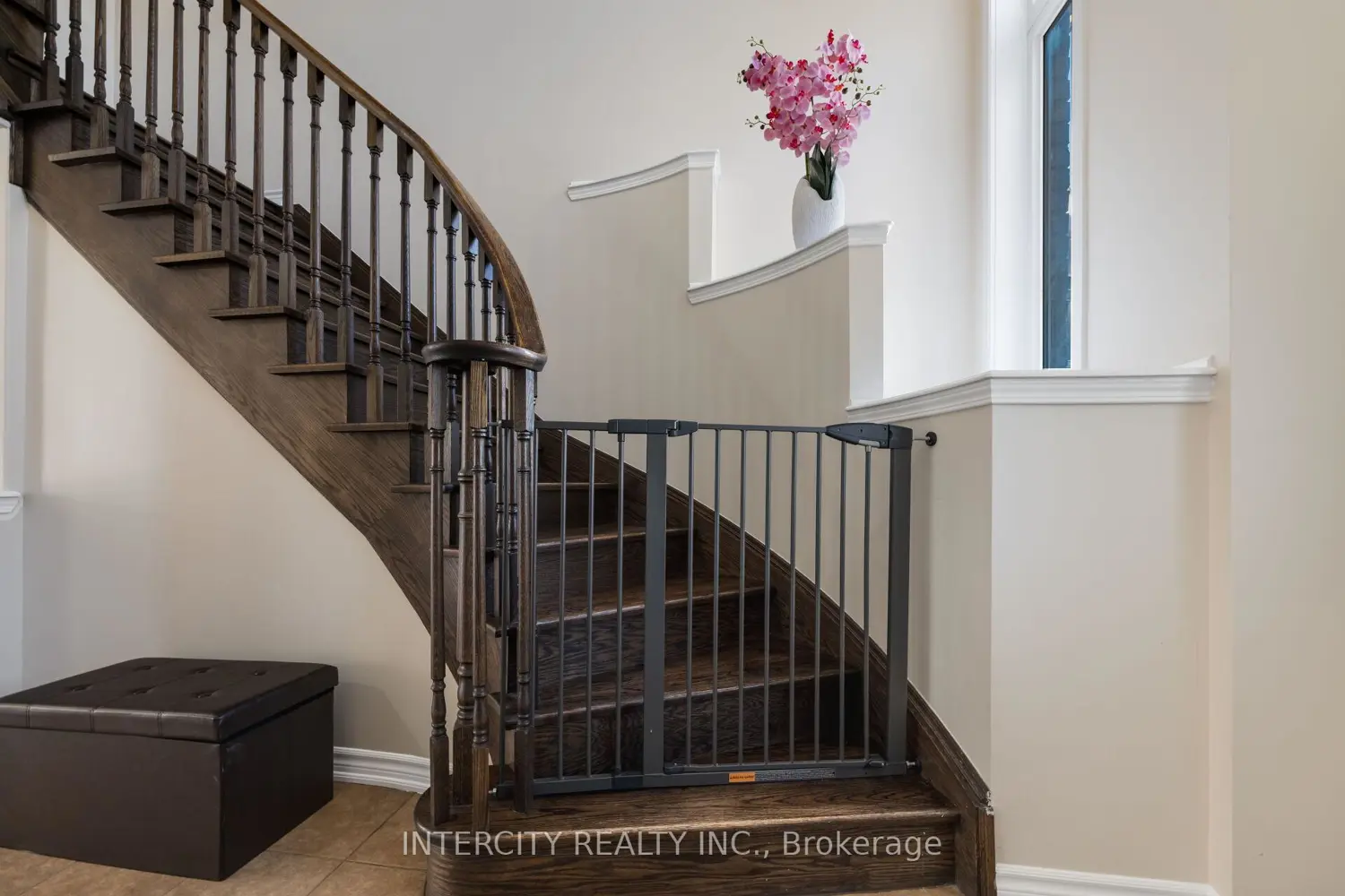 Additional image 11 of 19 Enford Crescent