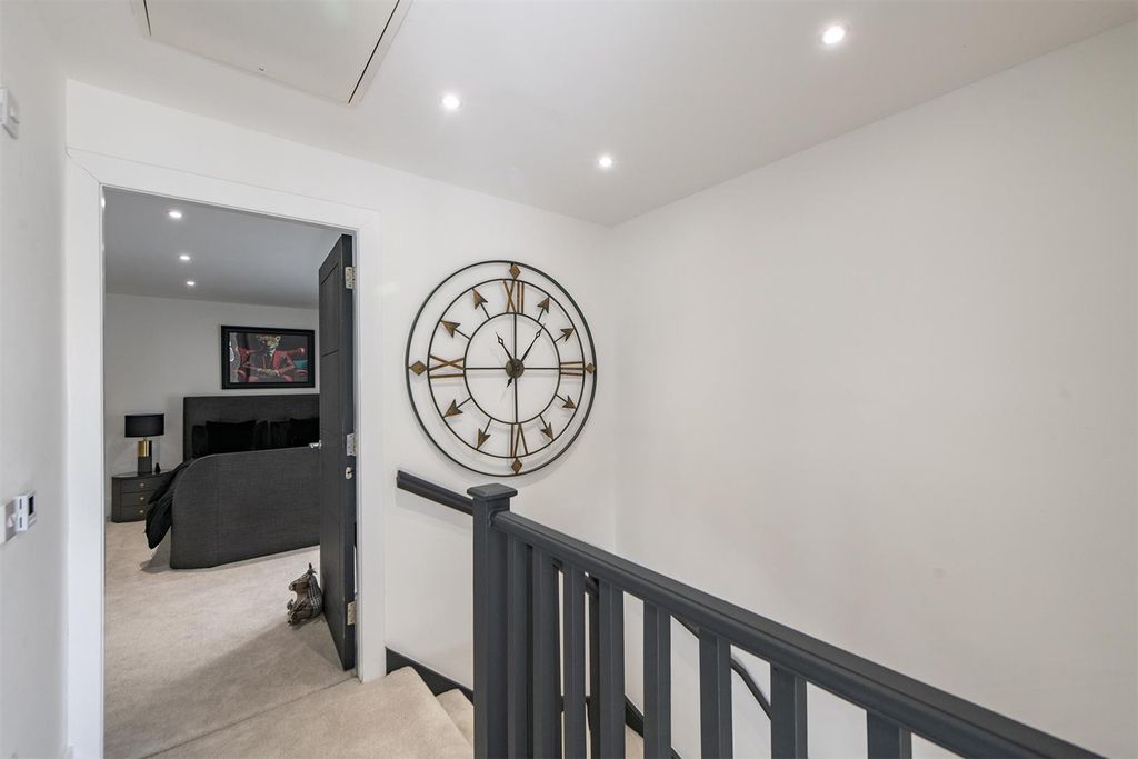 Additional image 20 of 3 bed town house for sale13A West Burnside, Dollar FK14