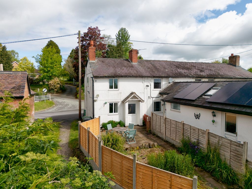 2 bed terraced house for sale4 Rectory Terrace, Whittington, Oswestry, Shropshire SY11