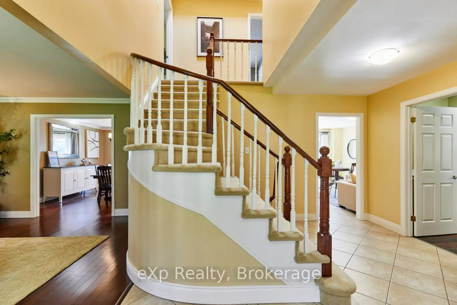 30 Rosewood Court photo 2