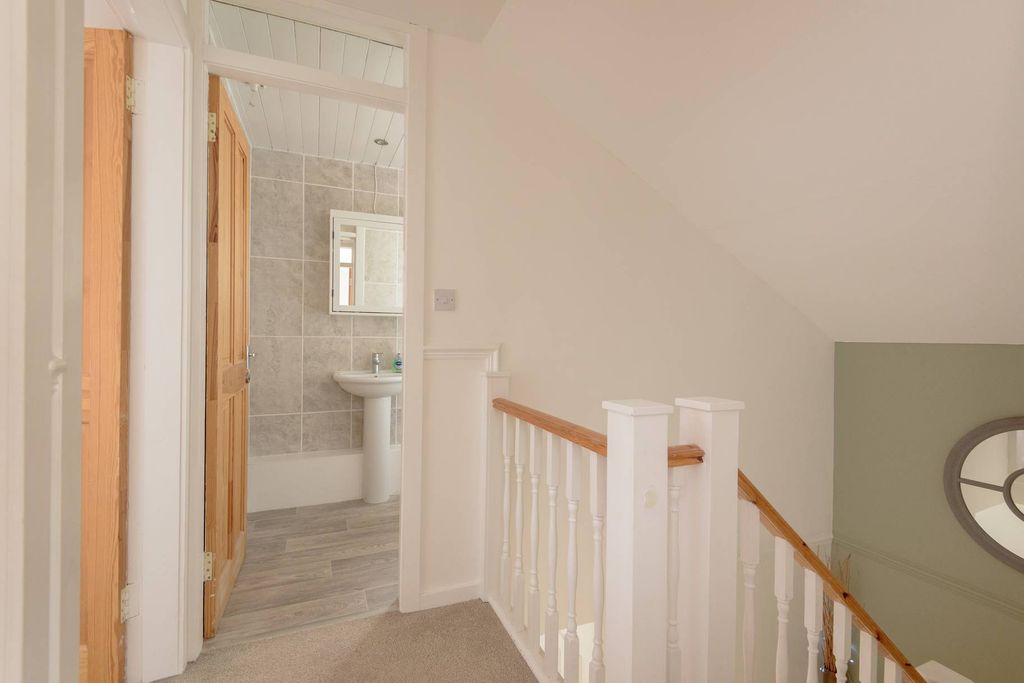 Additional image 17 of 3 bed terraced house for sale2 Lady Jane Gardens, North Berwick EH39