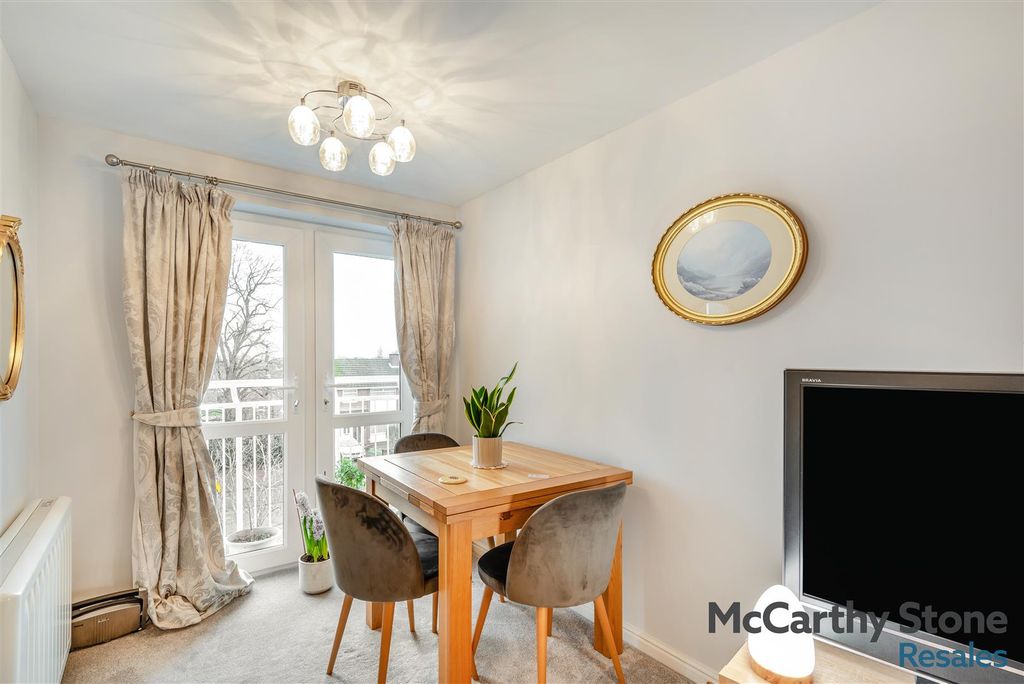 Additional image 3 of 2 bed flat for saleJessop Court, Chester Road, Little Sutton, Ellesmere Port CH66