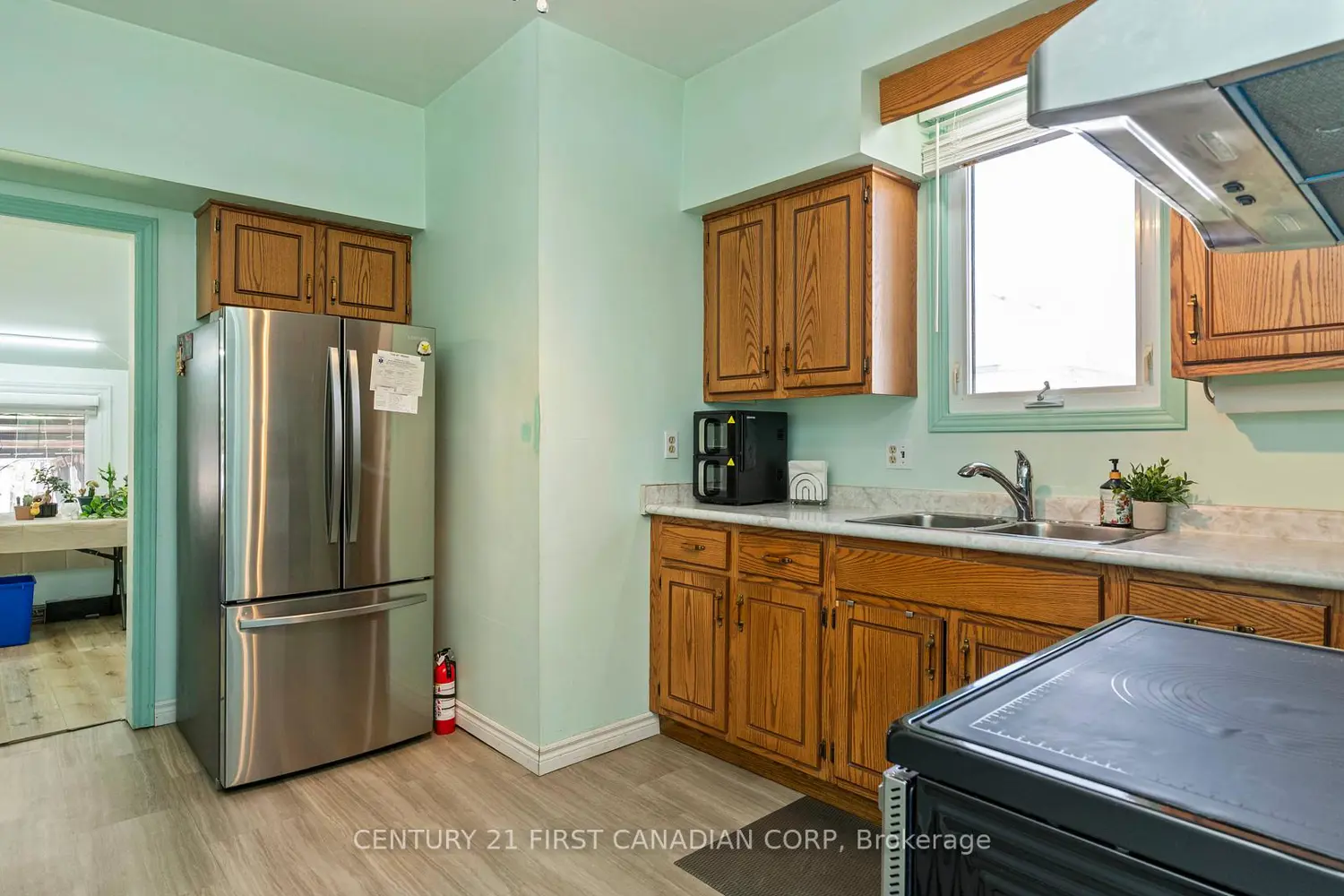 Additional image 9 of 706 Nelson Street