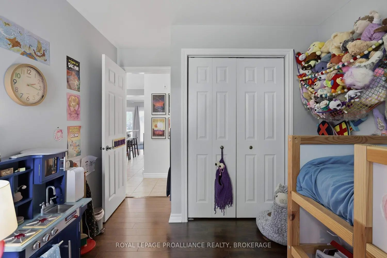 Additional image 15 of 225 Oak Street 2104
