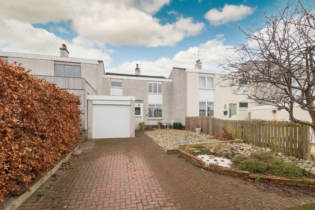 Additional image 29 of 3 bed terraced house for sale2 Lady Jane Gardens, North Berwick EH39