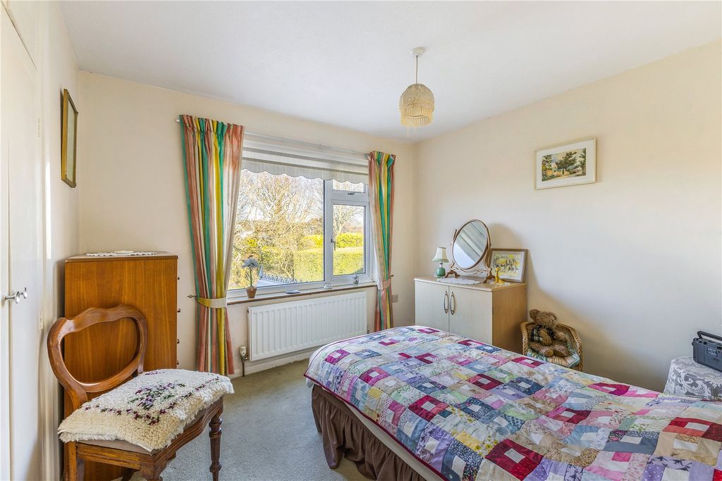 Additional image 14 of 4 bed detached house for saleThe Avenue, Dunstable, Bedfordshire LU6
