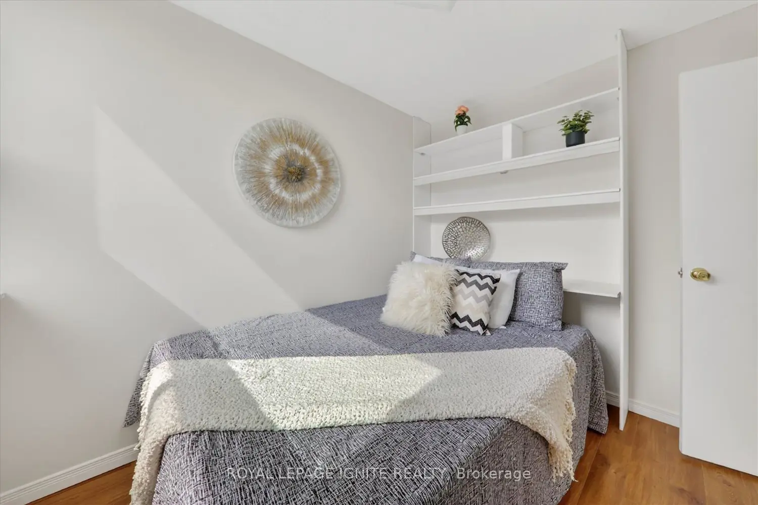 Additional image 15 of 4064 Lawrence Avenue 602